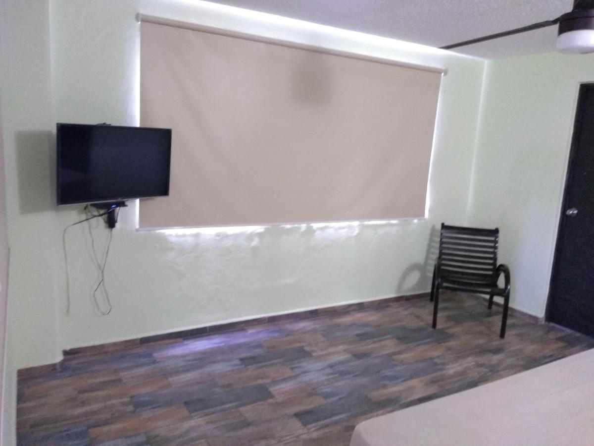 אקפולקו Hotel Colimense מראה חיצוני תמונה